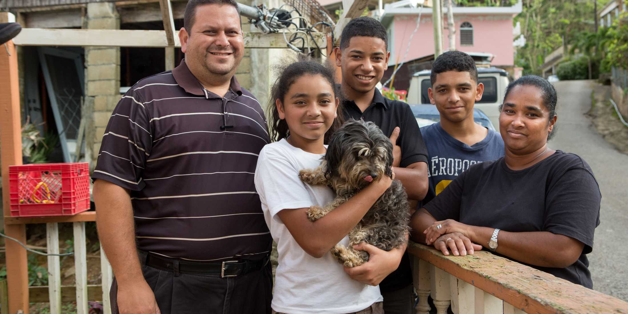Alvarez Family.jpg Thumbnail